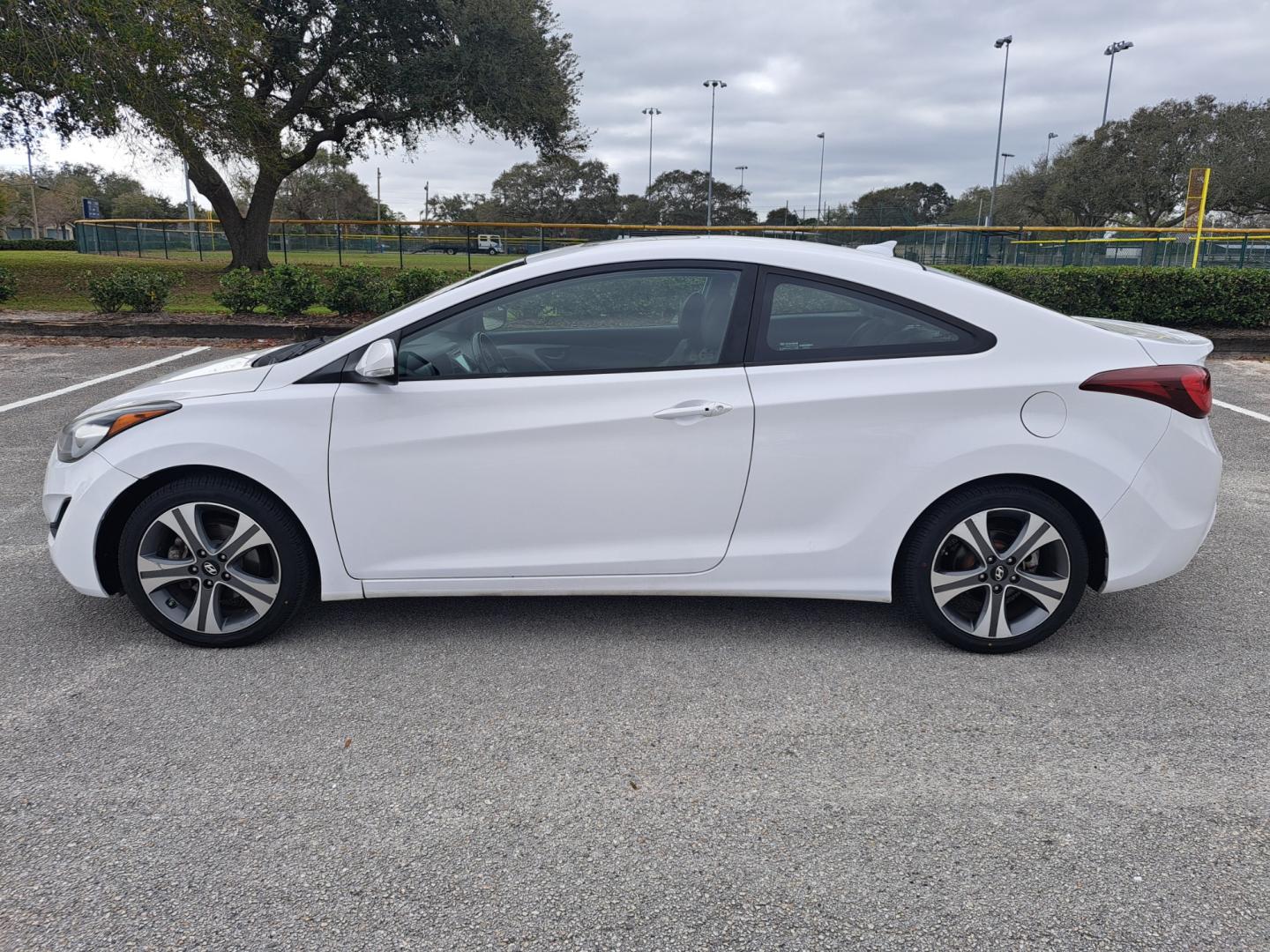 2014 White /BLACK Hyundai Elantra (KMHDH6AH3EU) , AUTOMATIC transmission, located at 1181 Aurora Rd, Melbourne, FL, 32935, (321) 241-1100, 28.132914, -80.639175 - Photo#0